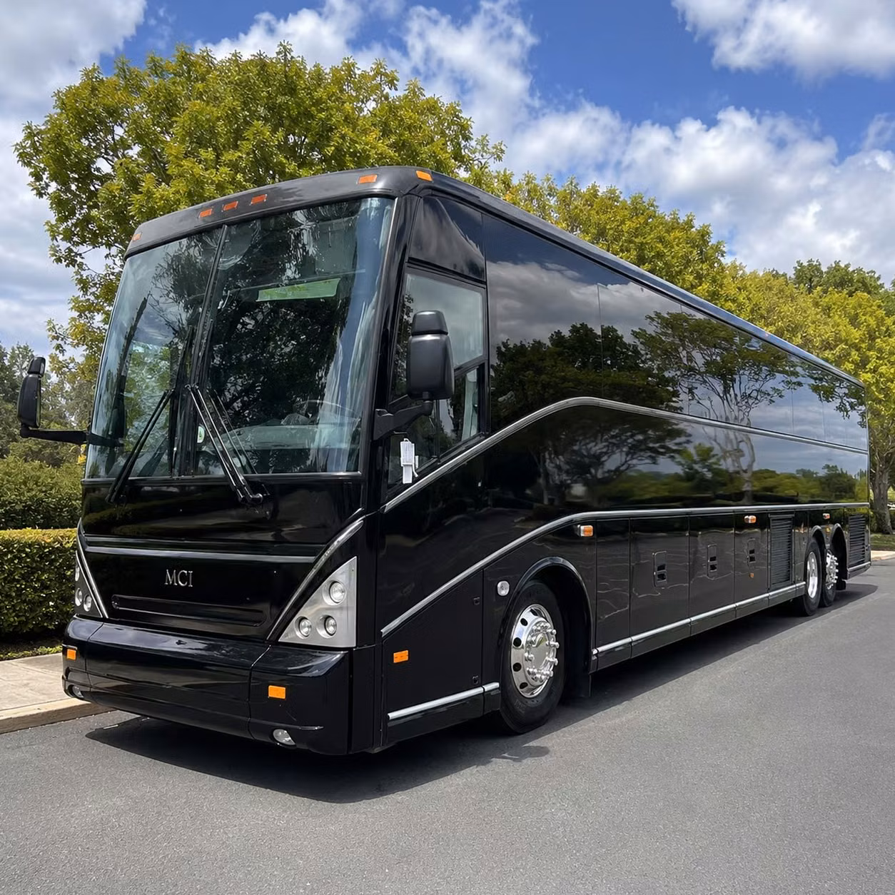 bachelorette and birthday concert bus rentals in west des moines