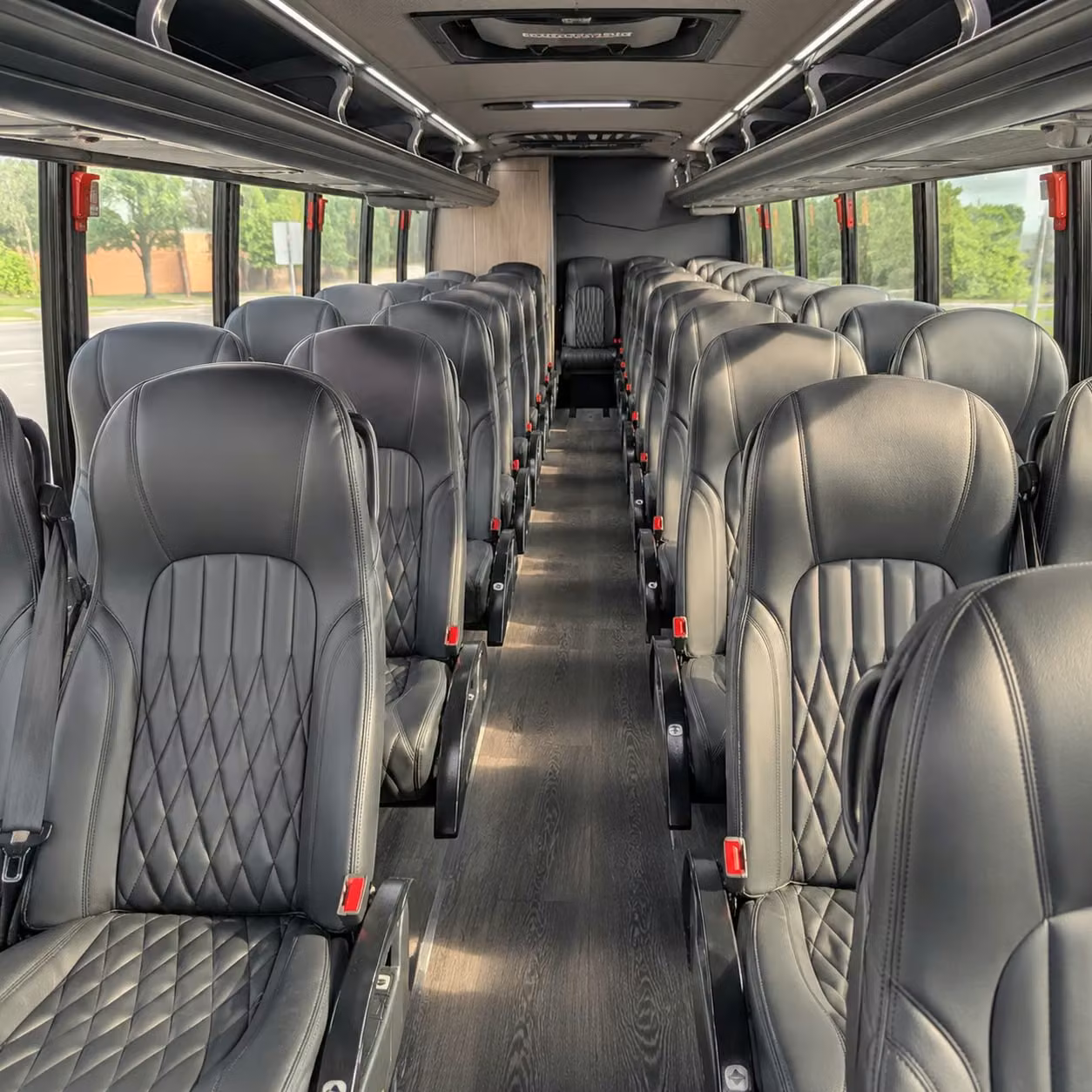west des moines 35 passenger minibus rental