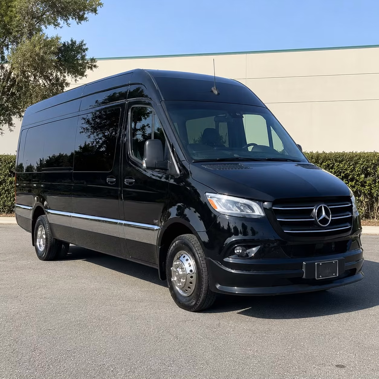 west des moines corporate transportation