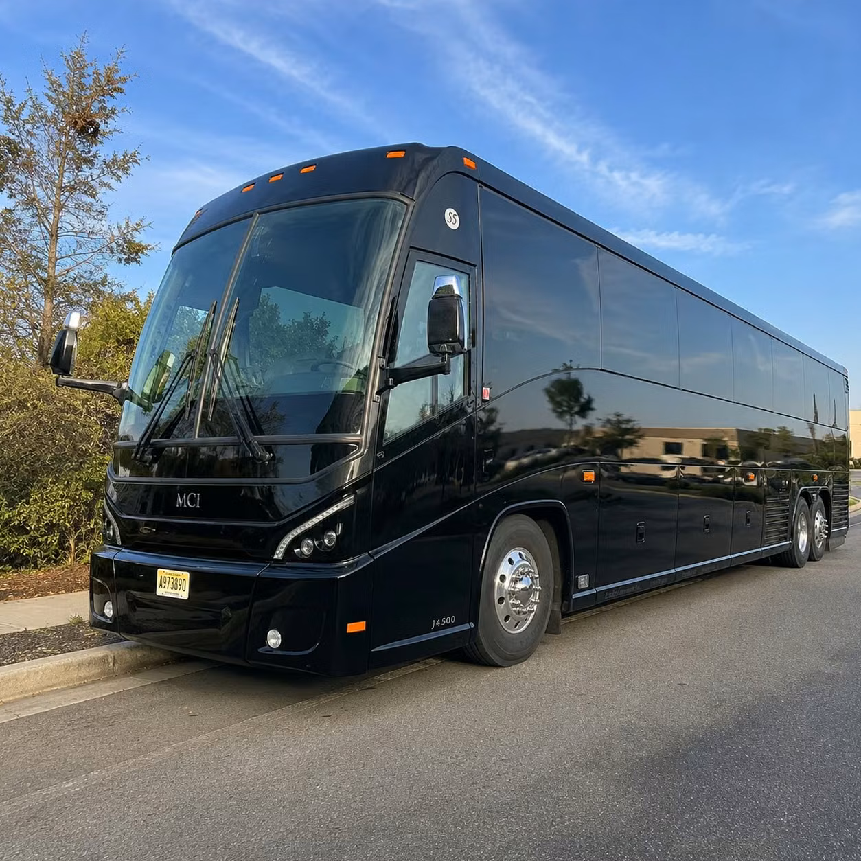 west des moines long distance charter bus rentals