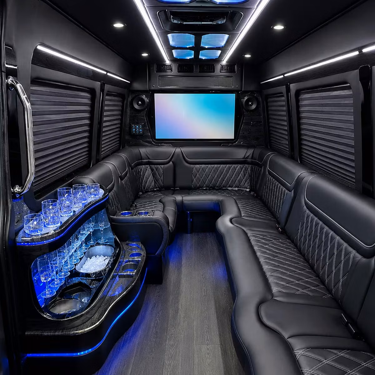west des moines prom transportation